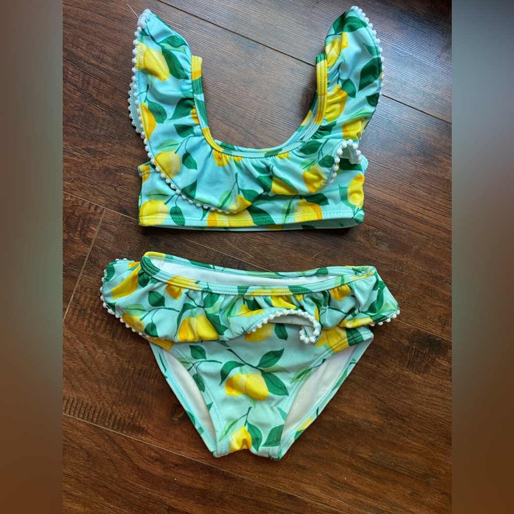 Janie and Jack LEMON 2-PIECE SWIMSUIT size 18-24 months Excellent used Condition